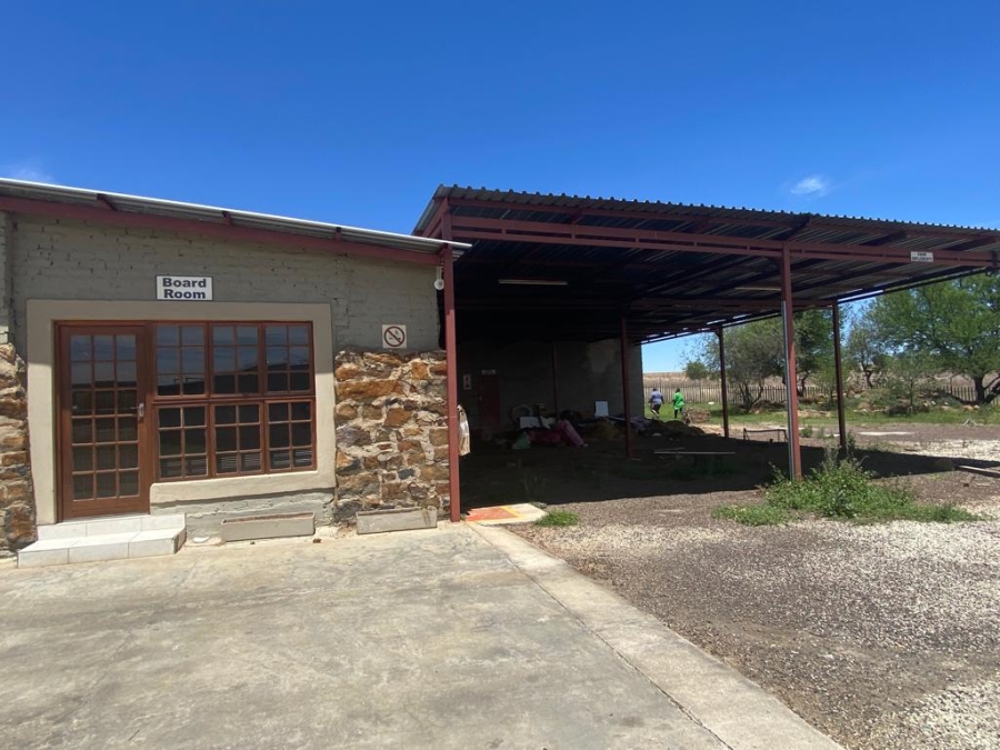 8 Bedroom Property for Sale in Parys Free State